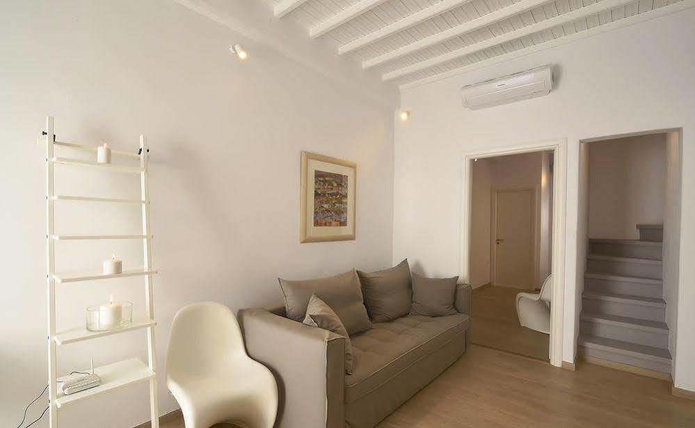 Sandy's House * Mykonos Town